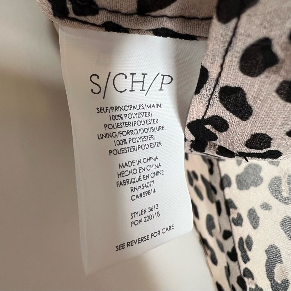 Cabi Leopard Print Sleeveless Flutter Blouse Size… - image 4